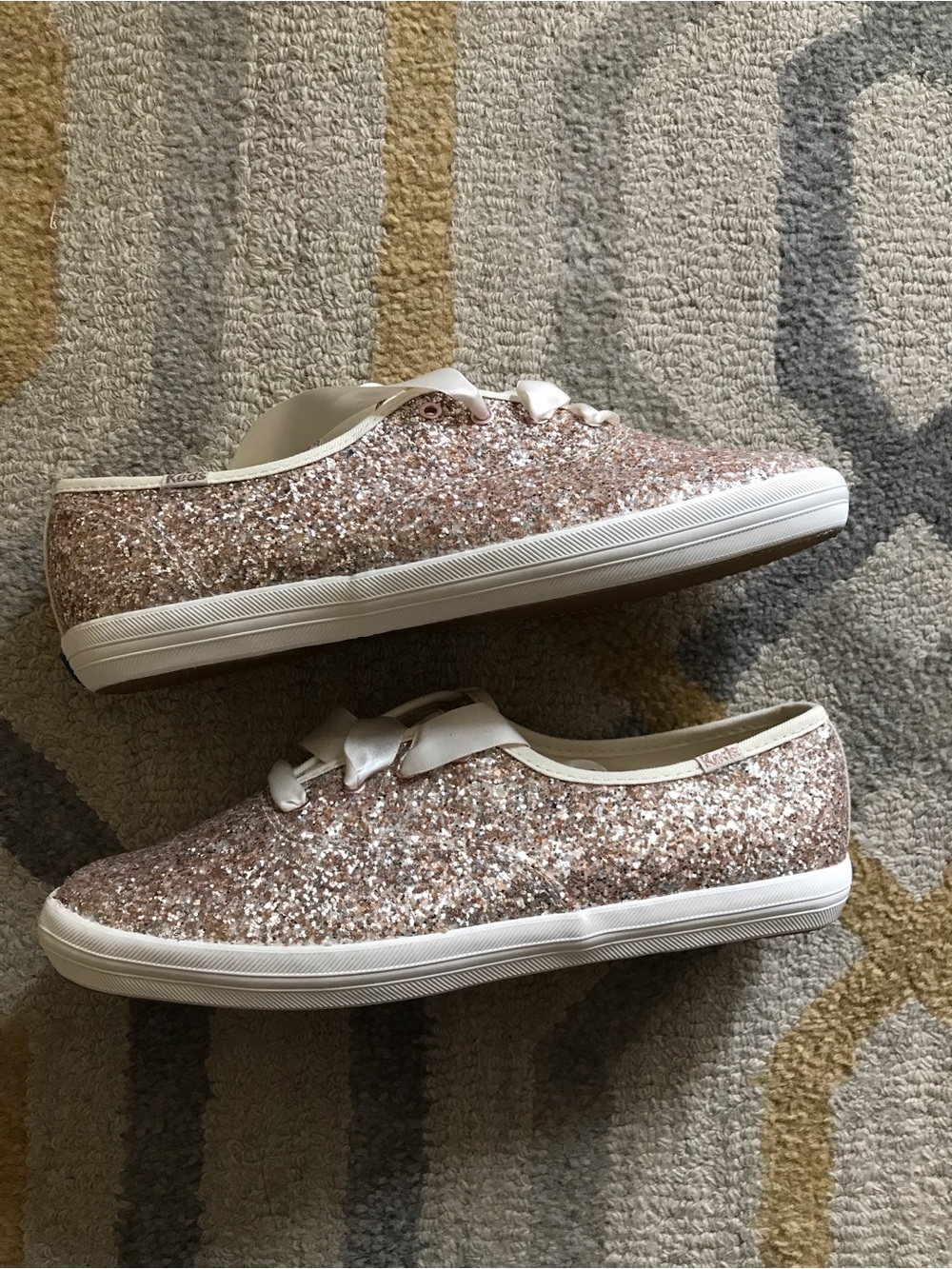 Keds X Kate Spade New york Champion Glitter Sneakers New 2 pairs of laces